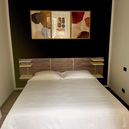 Bebyme - Epicentrum Apartment ลาสเปเซีย ภายนอก รูปภาพ