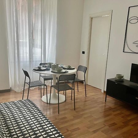 Bebyme - Epicentrum Apartment ลาสเปเซีย ภายนอก รูปภาพ